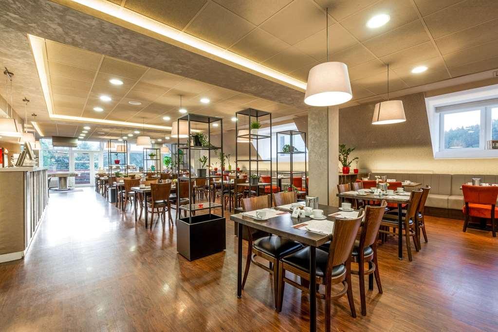 Pinia Hotel & Resort Špindlerŭv Mlýn Екстериор снимка