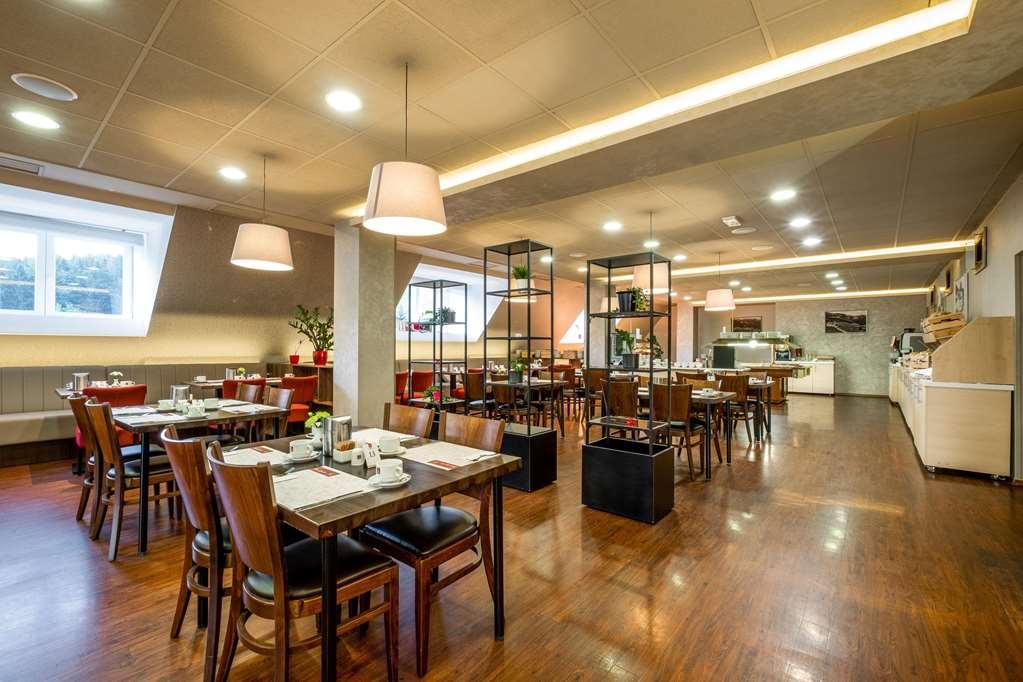 Pinia Hotel & Resort Špindlerŭv Mlýn Екстериор снимка