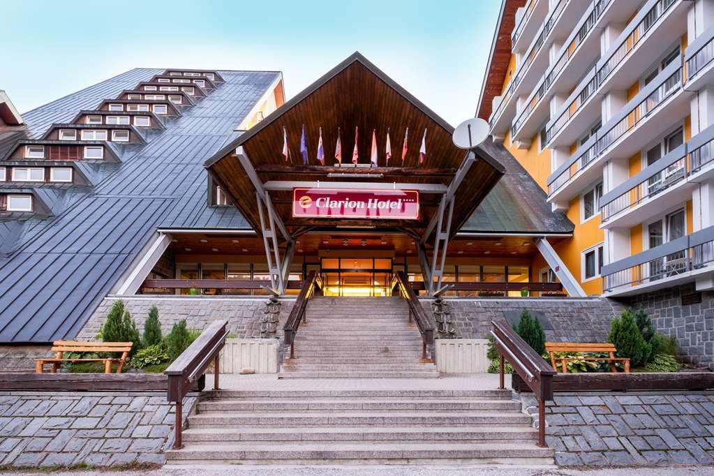 Pinia Hotel & Resort Špindlerŭv Mlýn Екстериор снимка