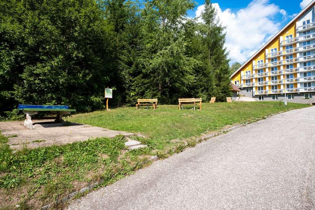 Pinia Hotel & Resort Špindlerŭv Mlýn Екстериор снимка