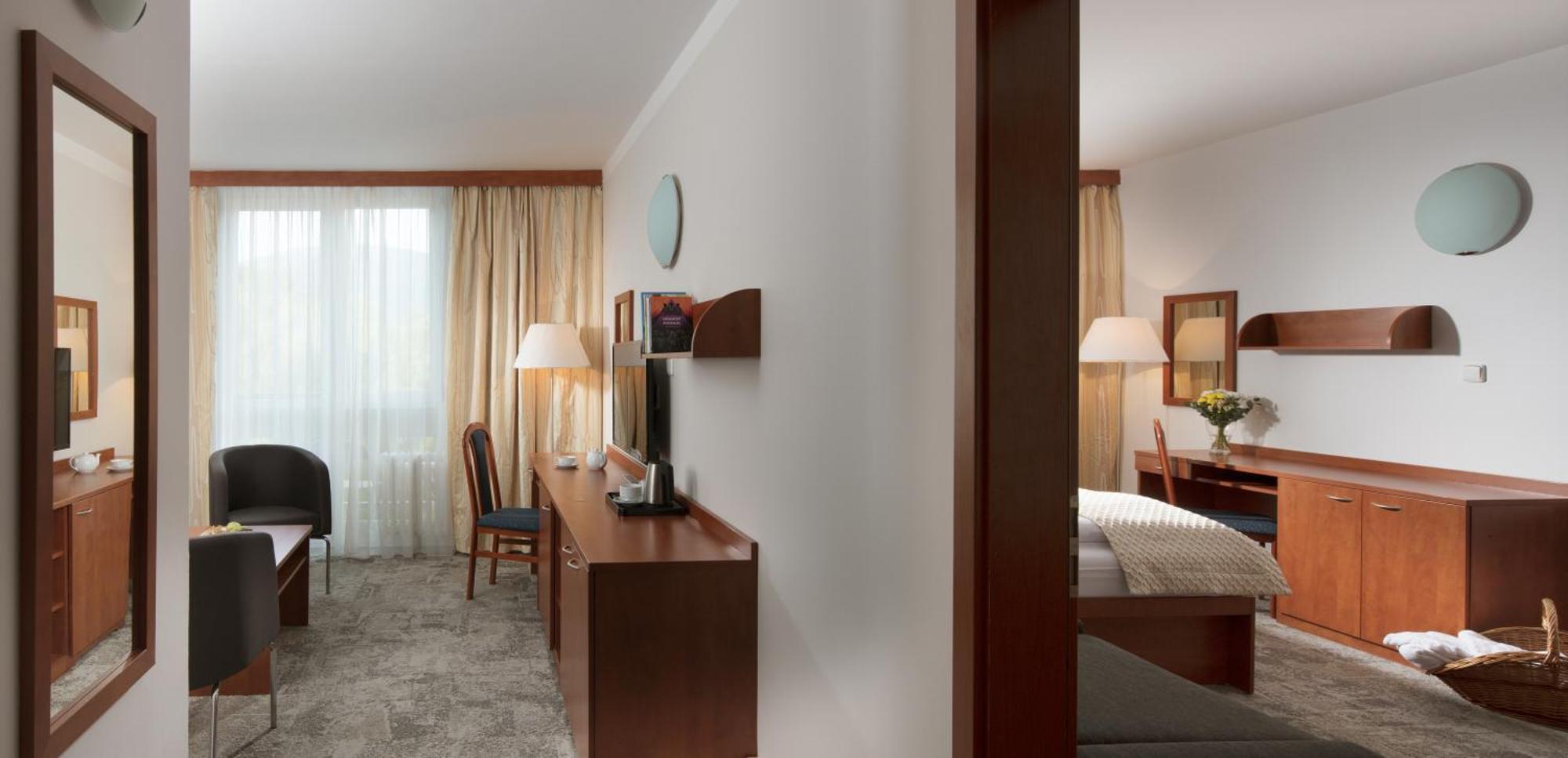 Pinia Hotel & Resort Špindlerŭv Mlýn Екстериор снимка